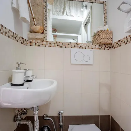 Dimora Il Solstizio * Bari